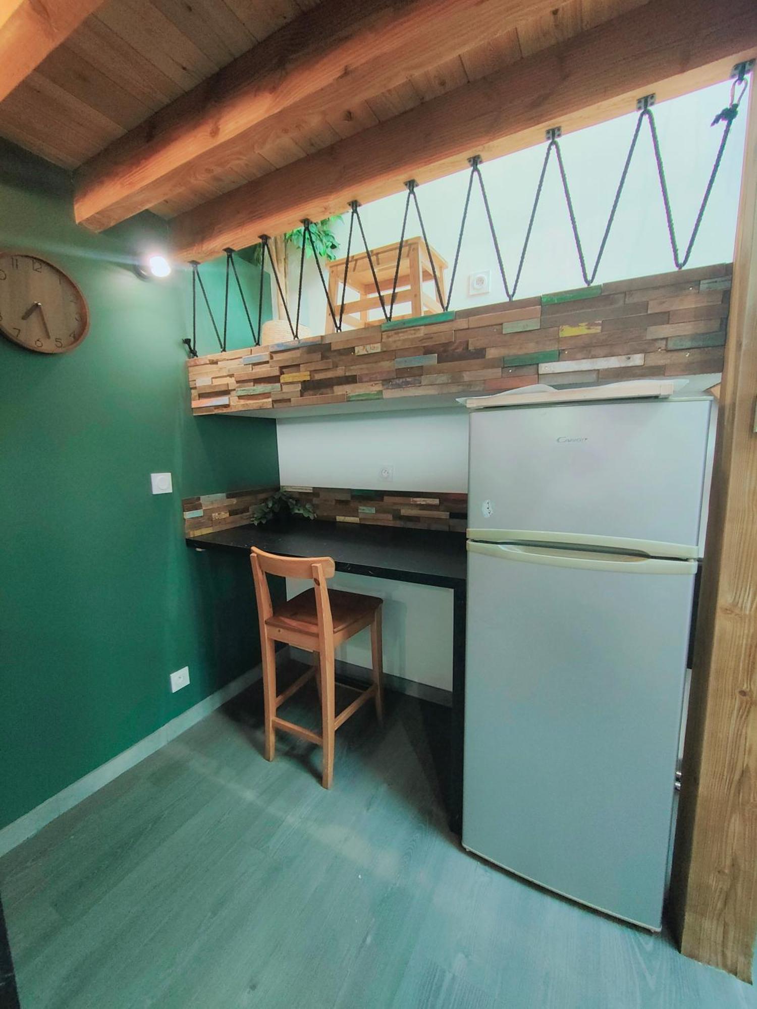 Tiny House Avec Jardin Et Acces Piscine Chauffee Vila Saint-Médard-en-Jalles Exterior foto